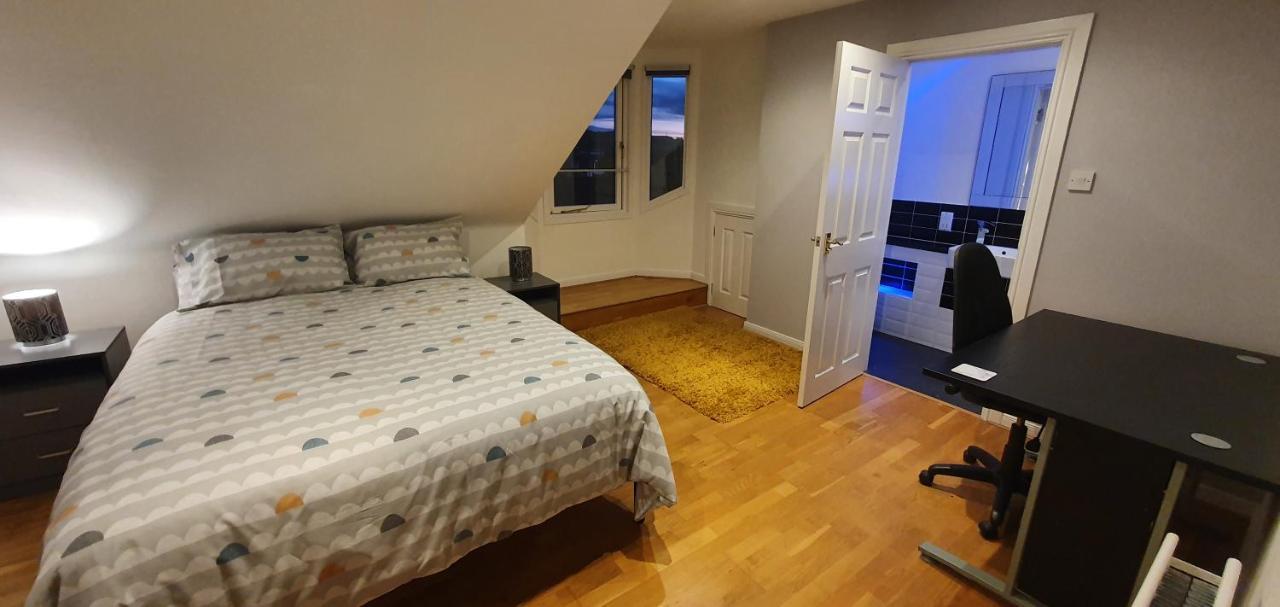 Spacious, Modern 3 Bedroom Luxury Flat In Centre Location Broughty Ferry Εξωτερικό φωτογραφία