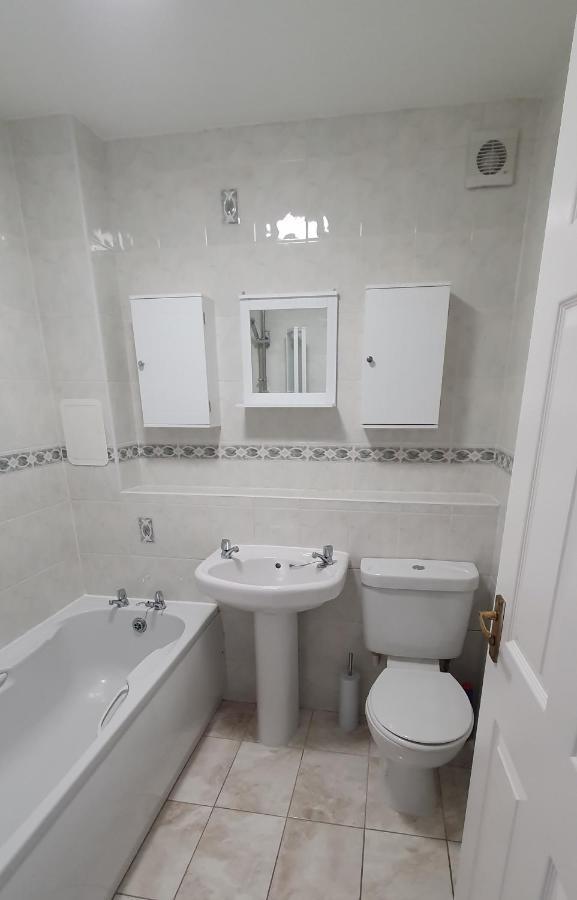 Spacious, Modern 3 Bedroom Luxury Flat In Centre Location Broughty Ferry Εξωτερικό φωτογραφία